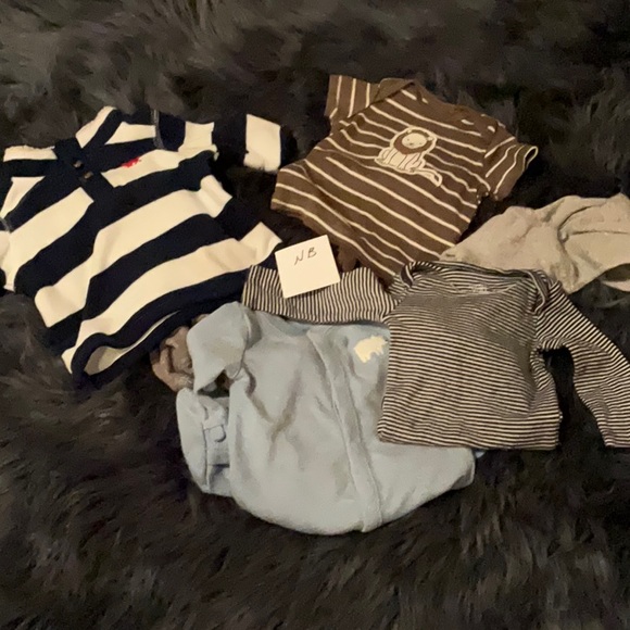 Bundle of 25 baby boy items. Size range NB-6/9 Old Navy, Carter’s and others. - Picture 5 of 12